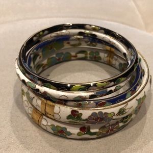 Set of 5 enameled bangle bracelets